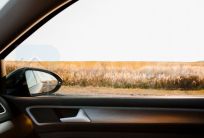 dán phim cách nhiệt kính sườn ô tô Rainier giảm nóng chống chói tăng riêng tư