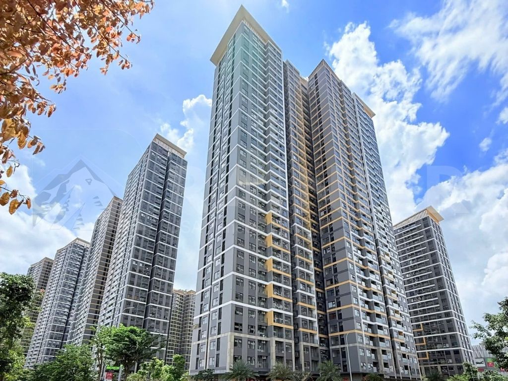 Dán phim cách nhiệt cửa kính chung cư cho căn hộ hiện đại, chống nóng và tia UV