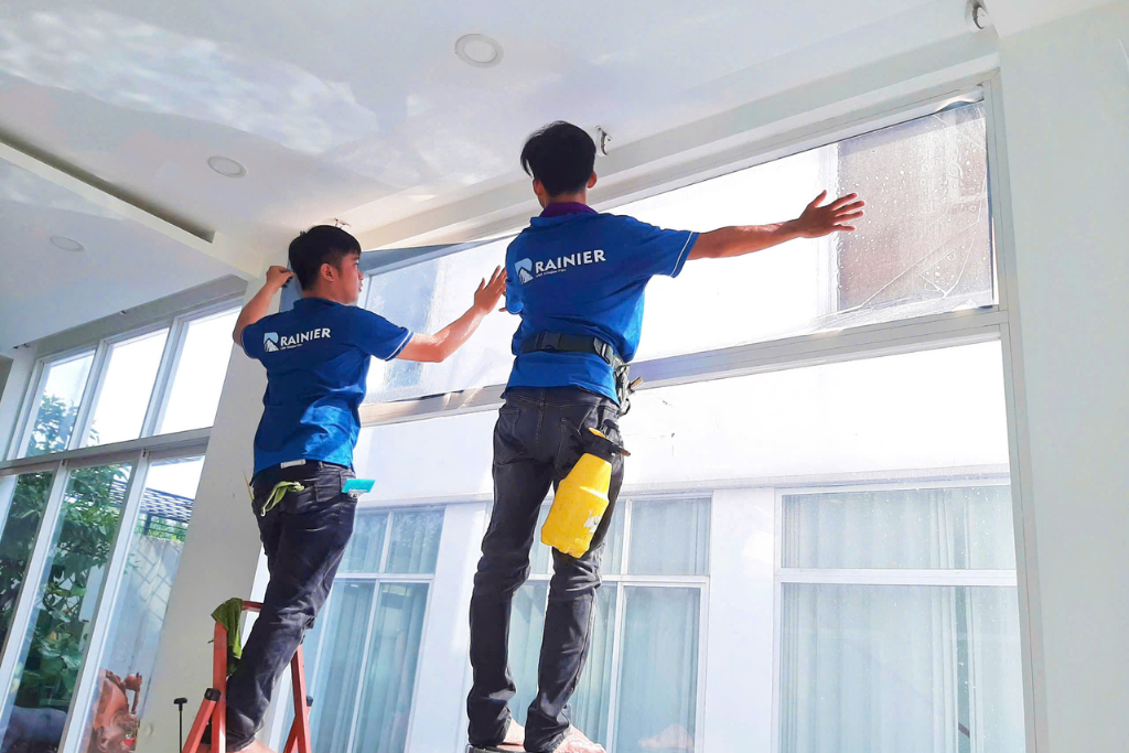 Lợi ích khi dán phim cách nhiệt cho nhà kính