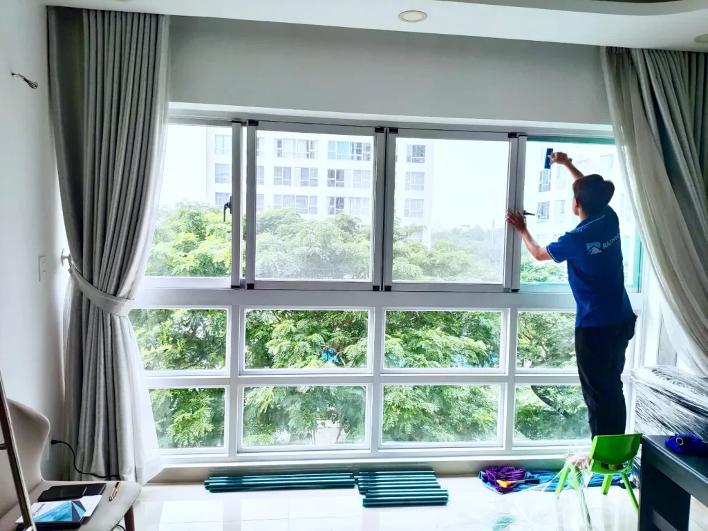 Quá trình thi công chuyên nghiệp của đội ngũ Rainier