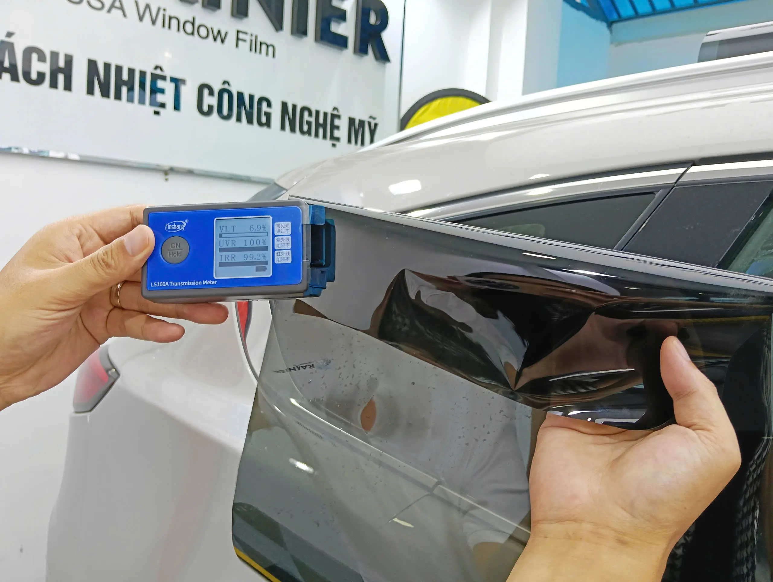 Khả năng chống tia UV tuyệt đối của phim cách nhiệt Rainier Newking