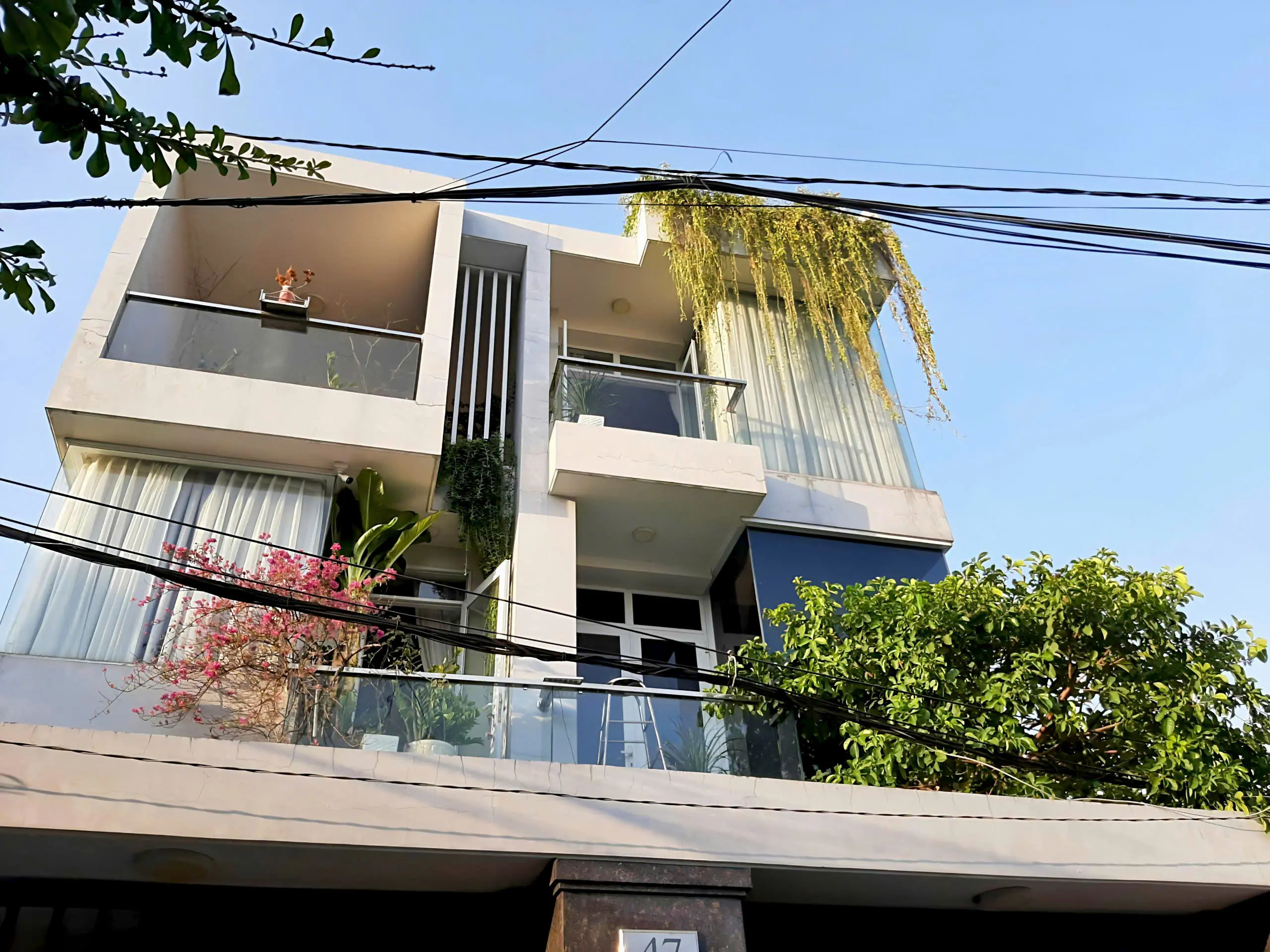 Rainier Alpha mã R20SA giúp gia tăng sự riêng tư 