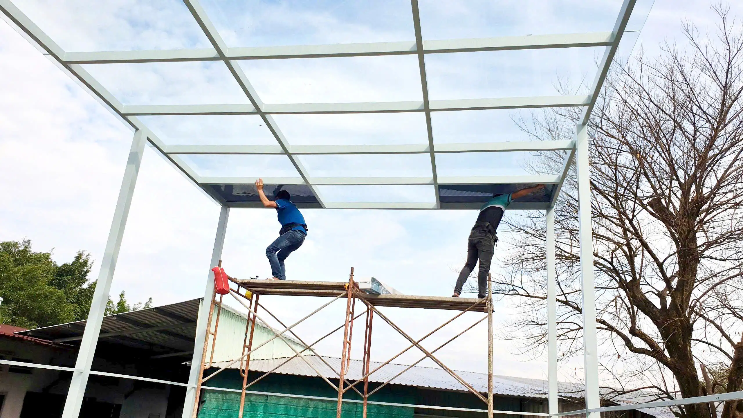 Mã phim cách nhiệt R10S có khả năng chống tia UV đạt 99.9%