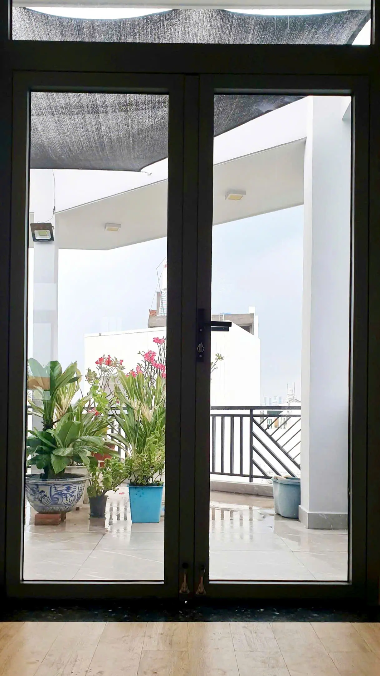 Khả năng chống nóng vượt trội của phim cách nhiệt Rainier mã RD35 và R20S