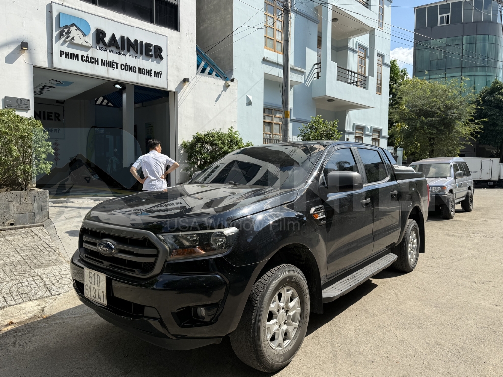 Địa chỉ dán phim cách nhiệt ô tô Củ Chi Địa chỉ dán phim cách nhiệt ô tô Củ Chi