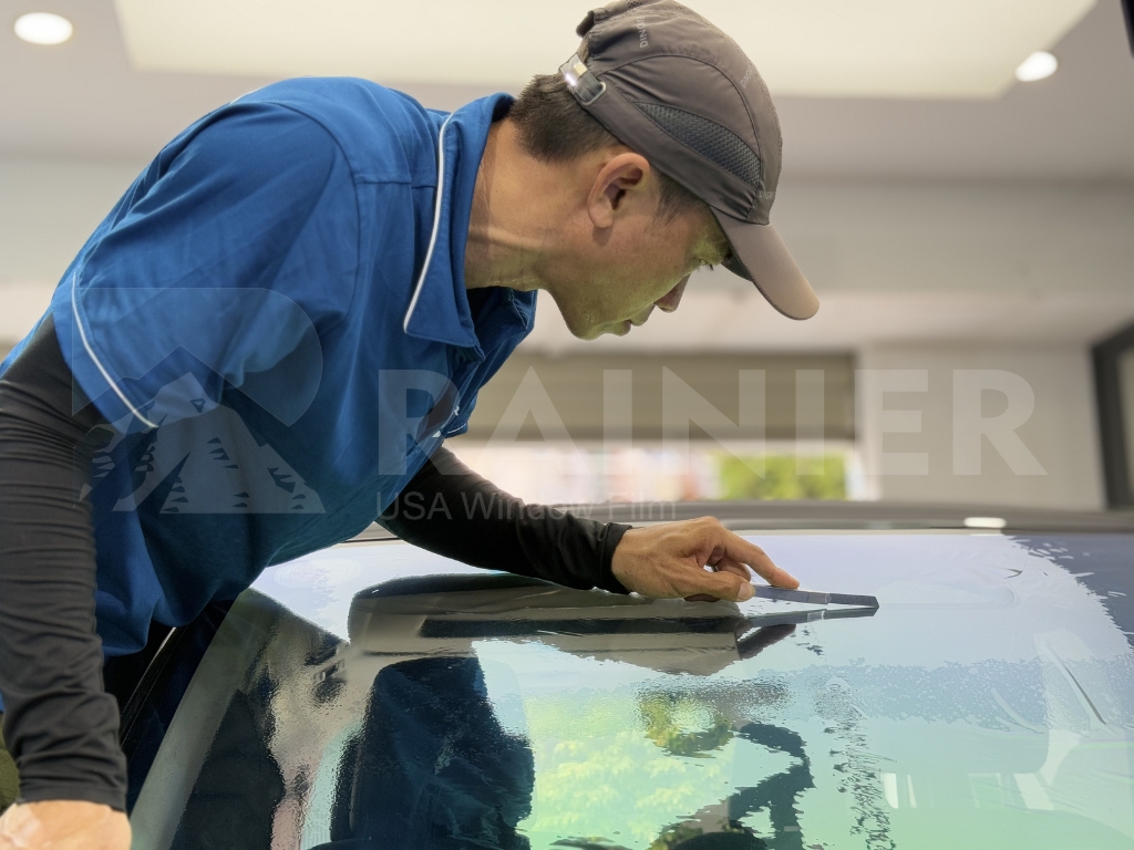 Ưu điểm khi dán phim cách nhiệt tại hệ thống Rainier
