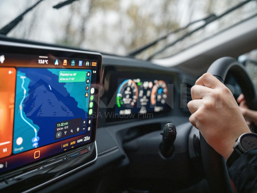 Dán phim cách nhiệt đảm bảo kết nối GPS