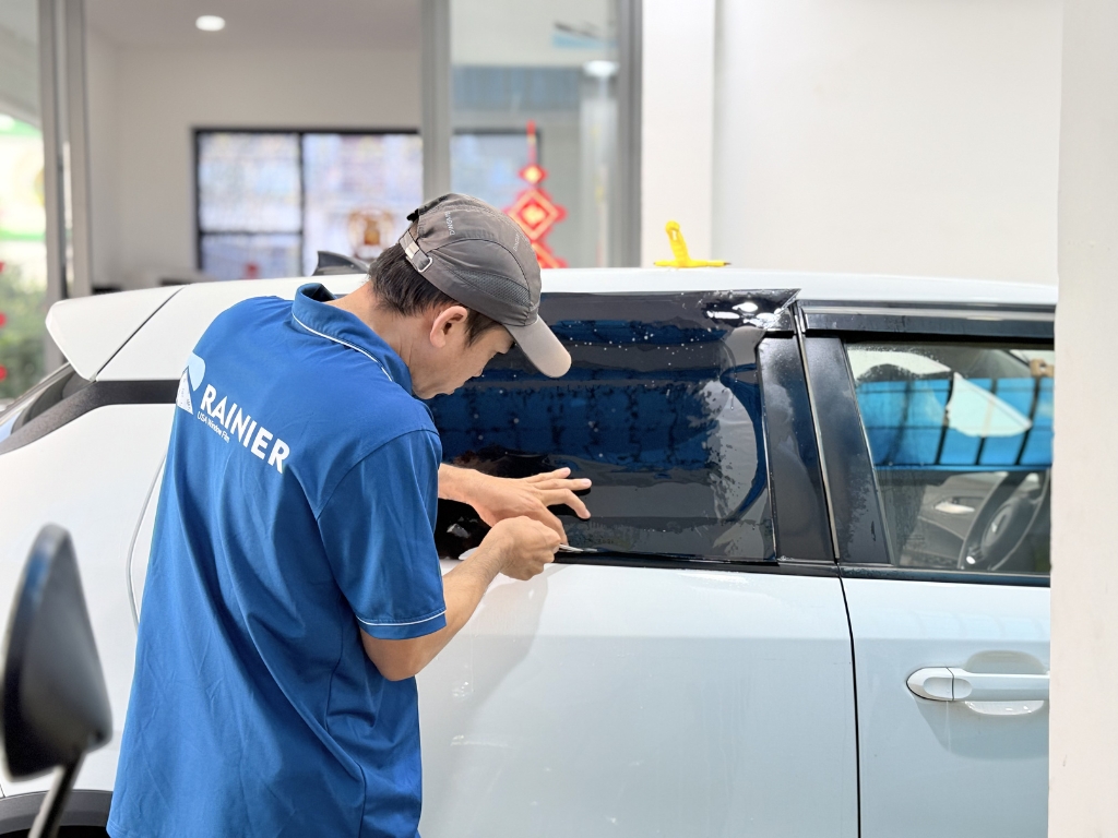 Dán phim cách nhiệt ô tô Cà Mau uy tín