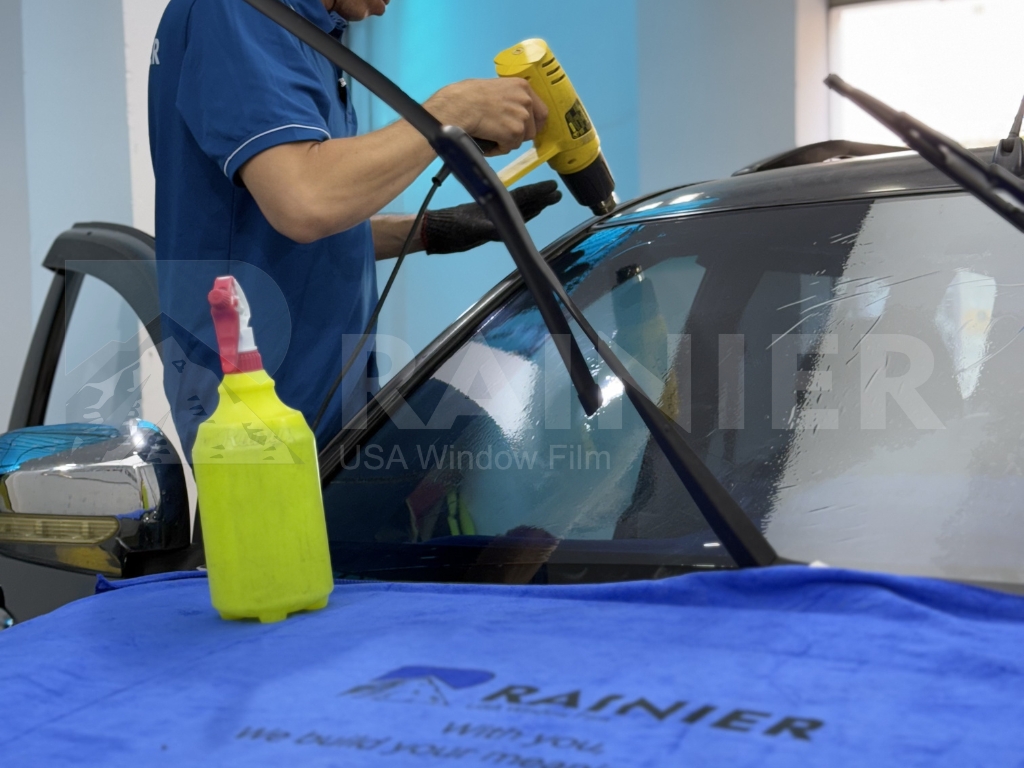 Dán phim cách nhiệt ô tô Kon Tum