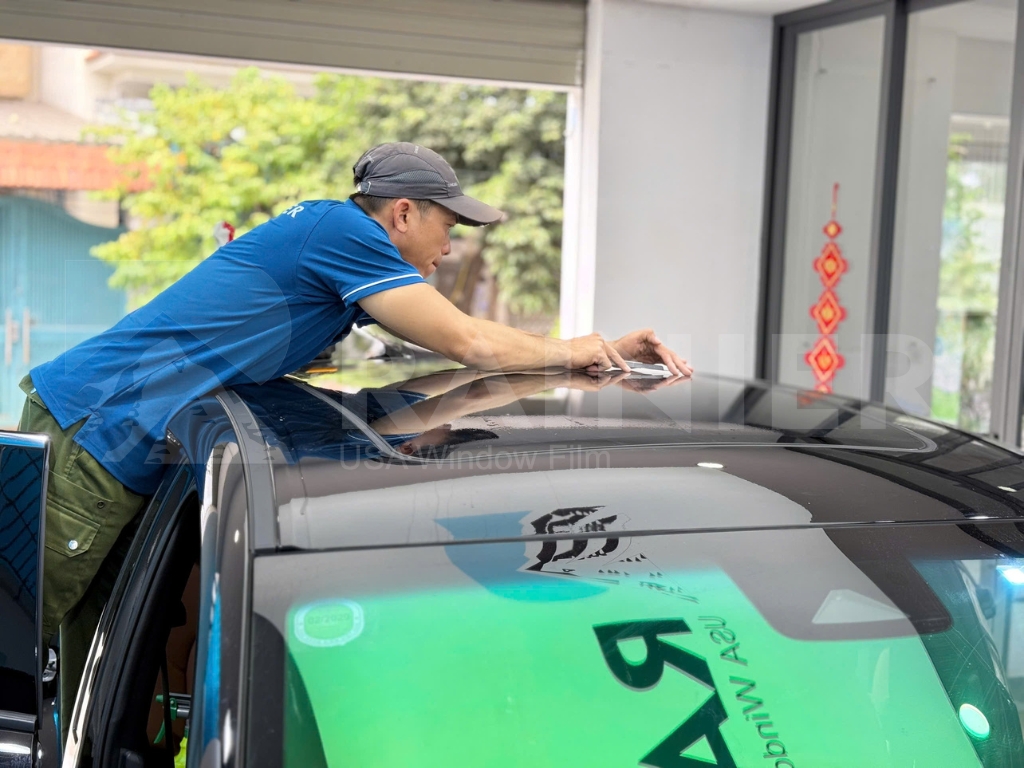 Kinh nghiệm chọn địa chỉ dán phim cách nhiệt ô tô Quảng Trị