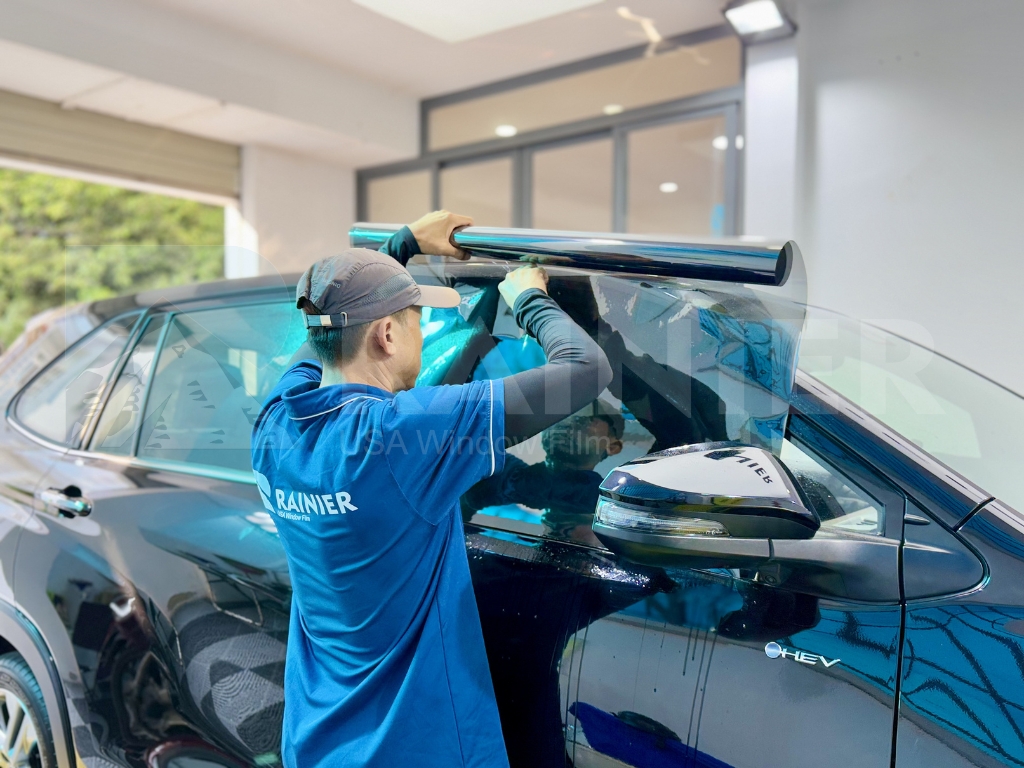 Quy trình thi công phim cách nhiệt ô tô Cao Bằng Quy trình thi công phim cách nhiệt ô tô Cao Bằng