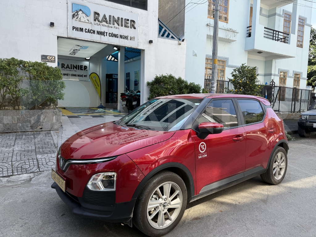 Quy trình thi công dán phim cách nhiệt ô tô Thanh Hóa