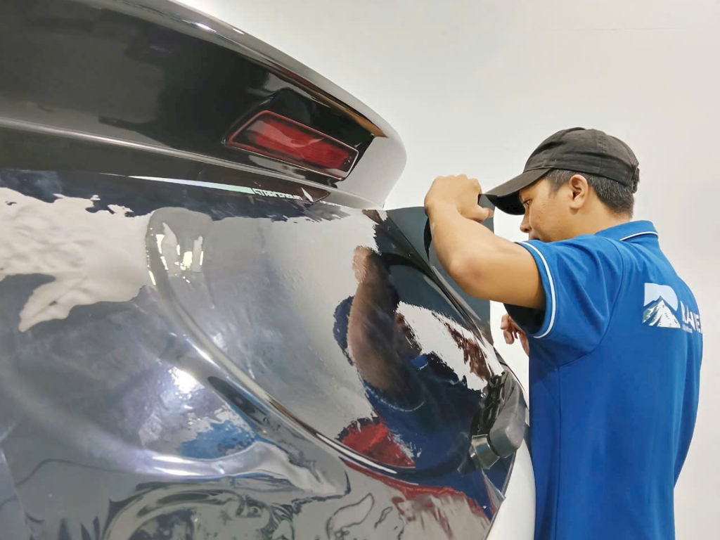 Tiêu chuẩn thi công phim cách nhiệt Rainier