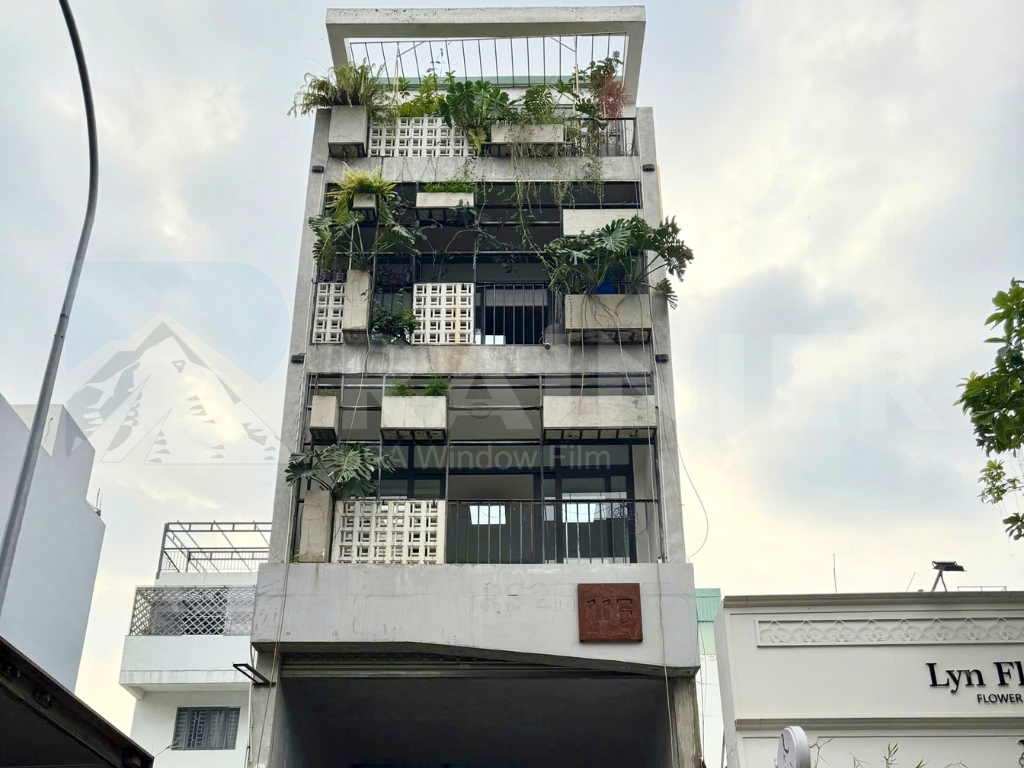Giải pháp chống nóng mặt tiền nhà hướng Tây