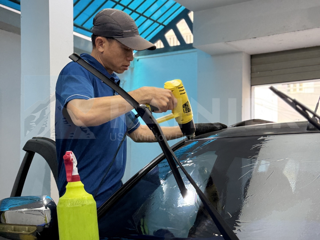 Dán phim cách nhiệt ô tô quận Nam Từ Liêm
