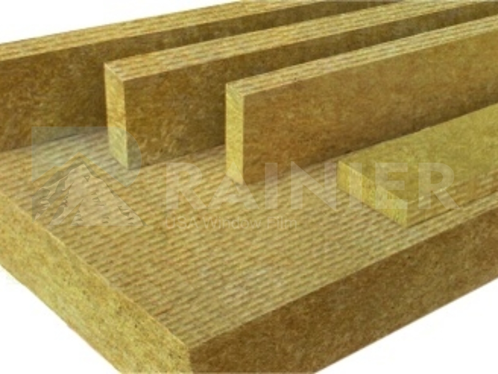 Trải bông khoáng Rockwoll cho nhà mái bằng