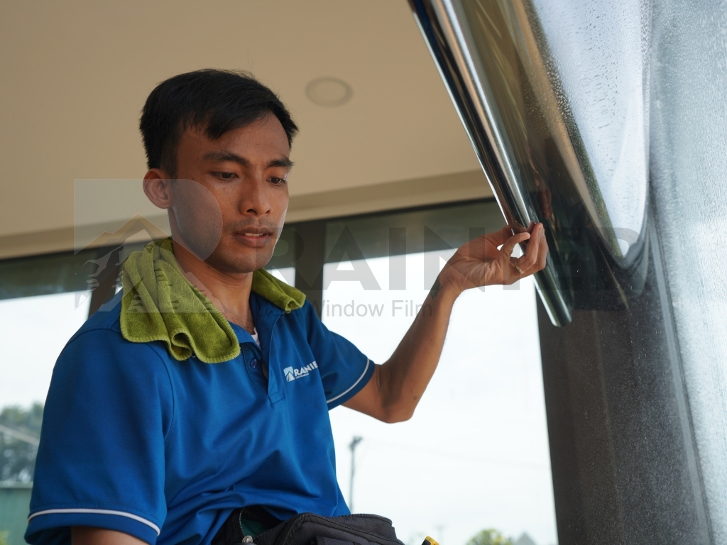 Quy trình thi công phim cách nhiệt nhà kính Rainier