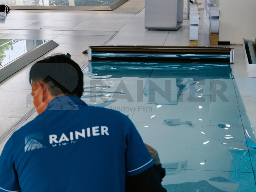 Quy trình thi công phim cách nhiệt nhà kính quận 12