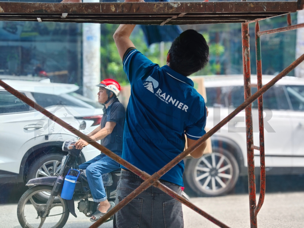 Tại sao nên dán phim cách nhiệt nhà kính Hải Phòng?