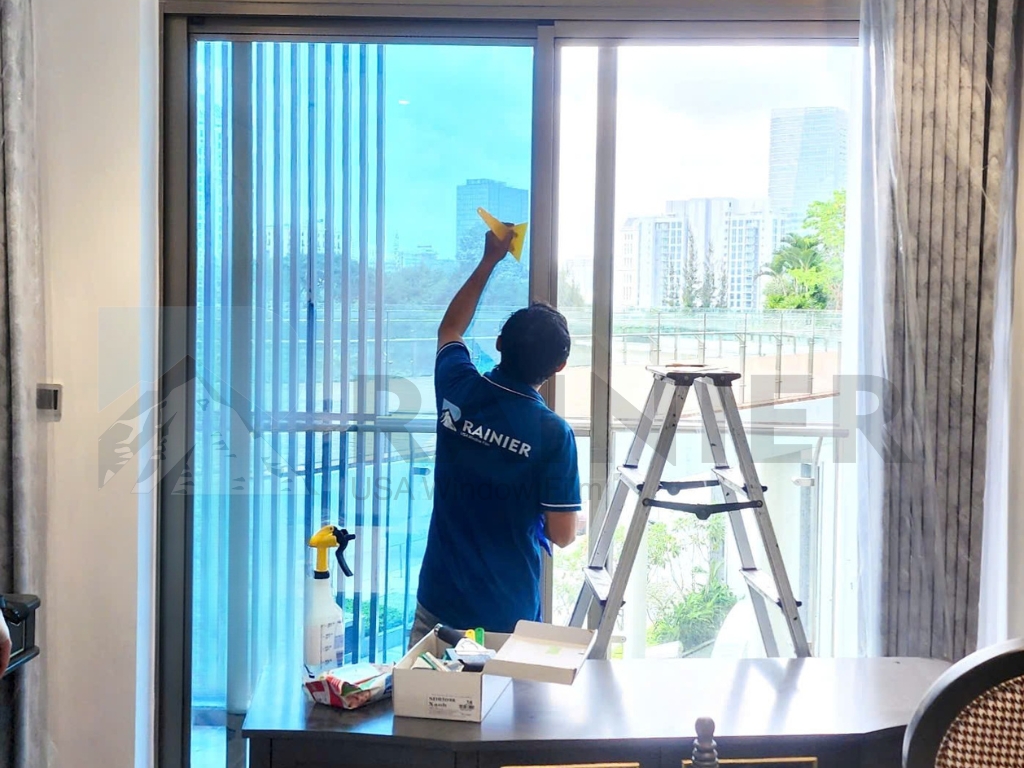 Quy trình thi công phim cách nhiệt nhà kính tại Thủ Đức