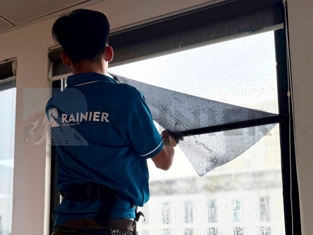 Rainier - Giải pháp phim cách nhiệt nhà kính