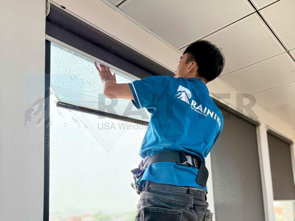 Dán phim cách nhiệt nhà kính Rainier