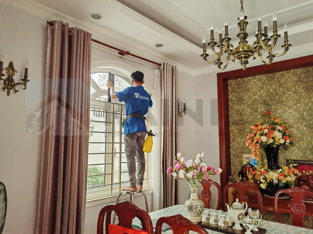 Không gian trưng bày nội thất gỗ