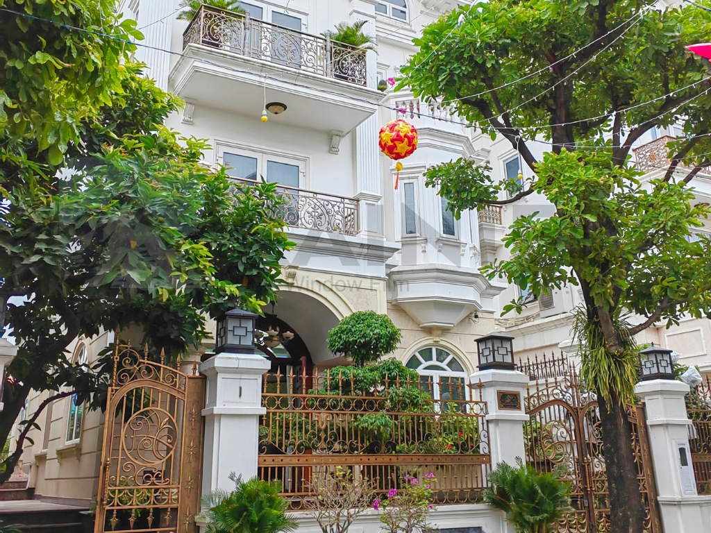 Nắng nóng tại Quảng Nam khiến nhà kính nóng hơn