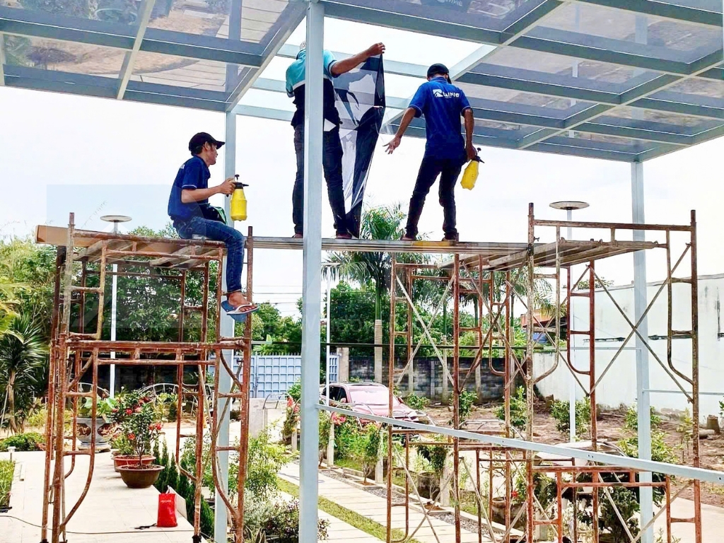 Phim cách nhiệt Rainier cung cấp giải pháp cho vách kính bị hấp nhiệt